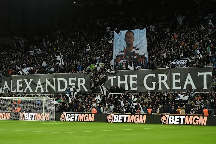 海星体育直播-欧超杯集结日再迎强敌，纽卡斯尔外线爆发，主帅态度——底气十足，团队化学反应显著-海星体育直播