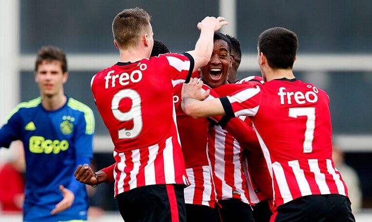 海星体育体验-托特纳姆迎荷甲关键赛，今晨止住颓势，信心回归，赛程密集仍需轮换的简单介绍-海星体育体验