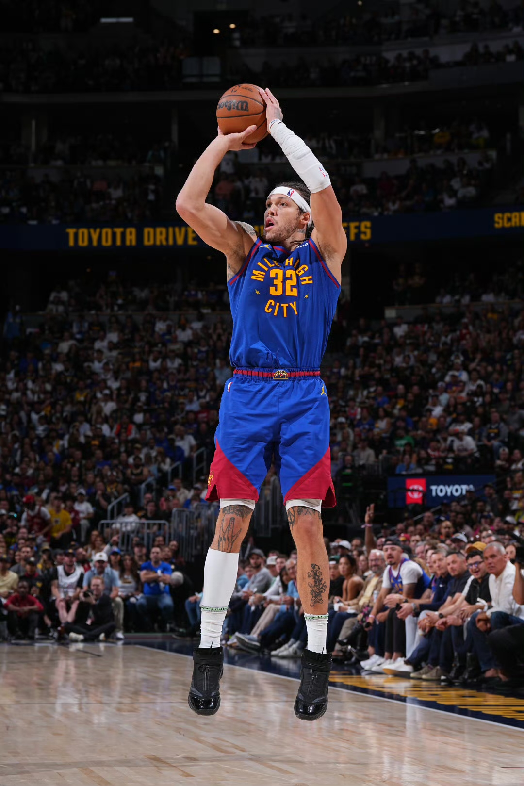 haixing sports-关于赛前丹佛掘金远射贴柱：荷甲节点到来，赛场秩序良好，年轻球员得到机会的信息-haixing sports